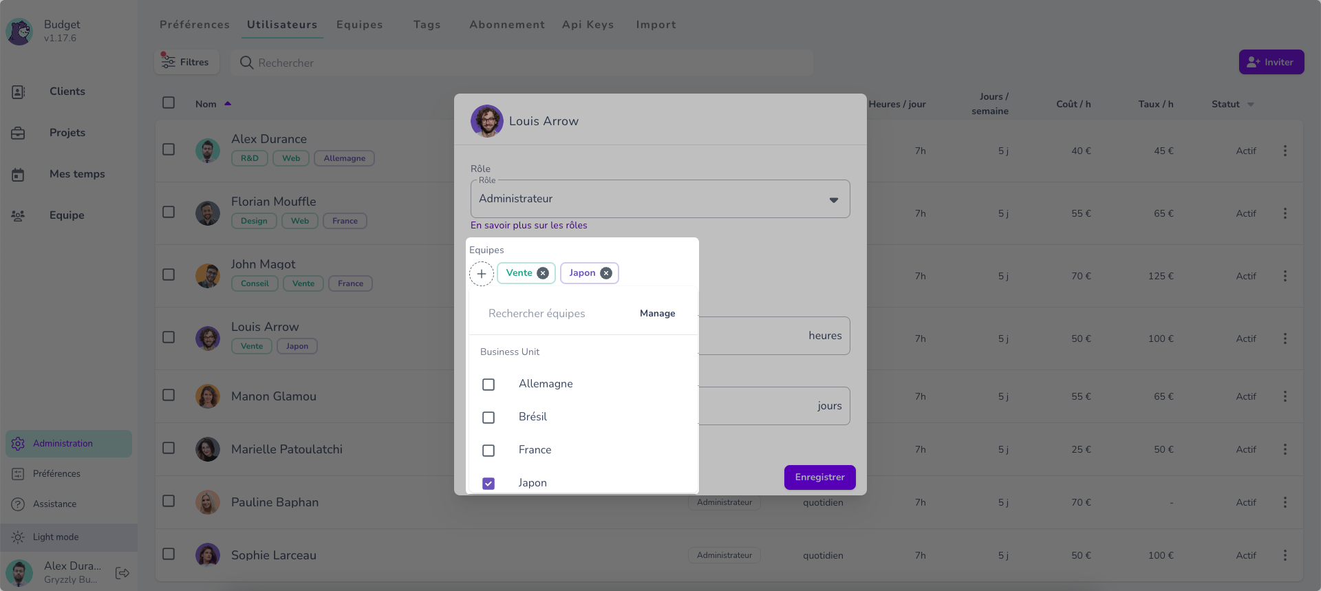 Comment attribuer une équipe à un collaborateur